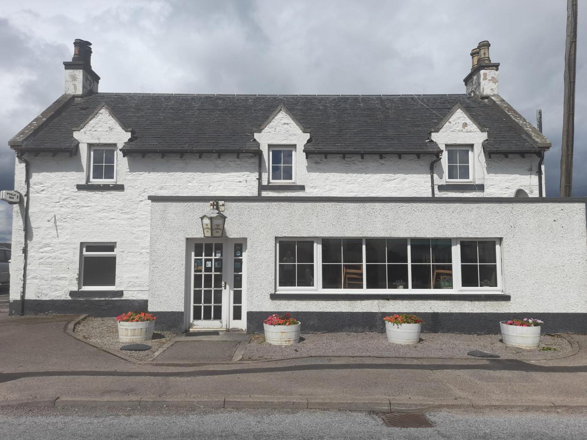 Culbokie Inn On The Nc500 ภายนอก รูปภาพ