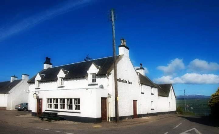 Culbokie Inn On The Nc500 ภายนอก รูปภาพ